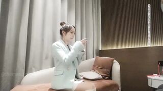 Watch Pretty Asian Big Booty Amateur Wife Fucked In Hotel Room By Big Cock Boss I fou