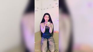 Livecam18+ siêu hot của em Nhi Hậu Giang mới nổi p1