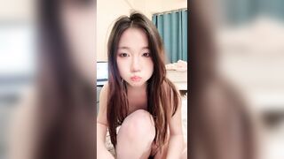 Livetream địt nhau với bạn trai của e teen TQ siêu xinh hàng con cực phẩm non tơ p3