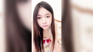 Livetream địt nhau với bạn trai của e teen TQ siêu xinh hàng con cực phẩm non tơ p8