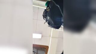 quay lén dưới váy mấy em sinh viên trên lớp học - phần 5