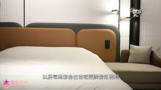 杏吧洪七 6 3000约了一个气质御姐毒龙做到爽不喊停就不停的那种还可以加钱三通后花园与小穴无缝切换抽插