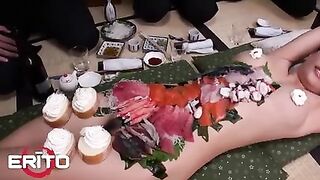 Liên hoan địt tập thể nát lồn vợ sếp