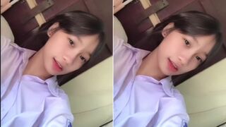 Yên Nhi cùng bạn học vào nhà nghỉ để ôn thi