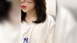 thúy kiều nứng lồn chờ anhem lên đủ kèo để móc bắn nước