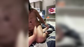 CHỊ VỢ TÔI TUY BÉO , NHƯNG LỒN THÌ KHÍT LẮM