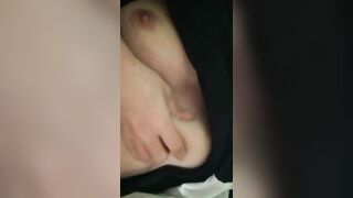 E rau non miền núi cực xinh show cặp vú bự cho a xem p2