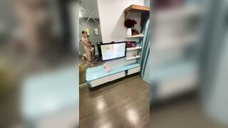 Khi đã yêu thì bảo gì em cũng làm con đĩ dâm dục của anh - phần 2