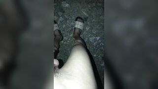 nứng cu quá trốn vào rừng vào ban đêm để súc