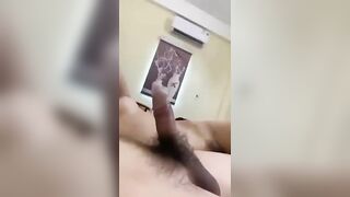 Em gái 2 con lộ clip ngoại tình