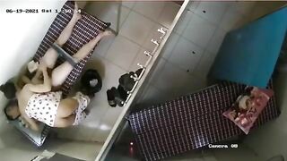 Hack cam tiệm massage trá hình kích thích vcl,cụ già rồi mà vẫn mạnh lắm