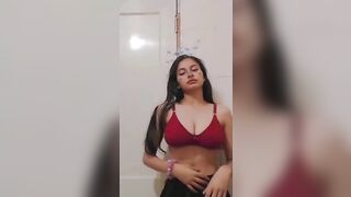 Thiếu nữ Ấn Độ cặp vú đã mắt lồn hồng hào