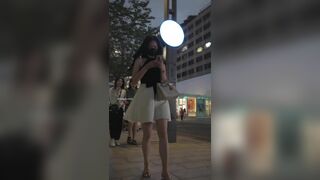Tổng hợp clip quay lén dưới váy gái xinh nơi công cộng p3
