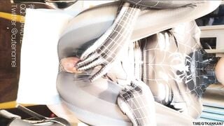 Siêu nhân nhện dâm đãng k cứu thế giới mà ở nhà móc lồn dâm rỉ nước