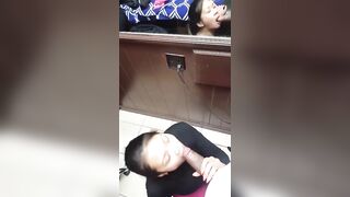 Châu Á bú cu bự tây đen ngoác cả mồm