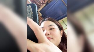 Em gái thủ dâm 5