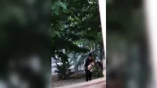 Chịu 2 em,rủ nhau ra sau trường địt nhau mỗi ghê,bị quay lại cũng không biết