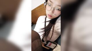 Tận Hưởng Súng Sướng Cùng Các Em Gái Phần 32