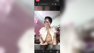 Em gái uống bie xong thủ dâm cứ bảo buồn đoái
