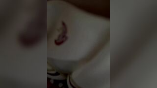 sang thăm bé loli bị ngã xe thấy em ngon quá đè ra đòi địt luôn - phần 10