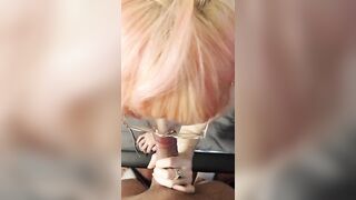 ny mình dây tóc hồng đeo kính bú cu nuốt tinh cực sướng