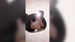 em gái lộ clip thủ dâm cho bạn trai xem