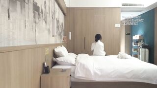 đại gia trung check hàng gái gọi 3000 tệ quay lén lại - phần 18