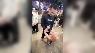 Clip đang hót tại trung quốc cô giáo bú cu trai lạ khu phố đông người
