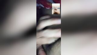 Thủ dâm với bà chị