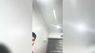 Phát trực tiếp của Niptiv Cloless