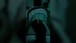 Em gái tinder cực phẩm mê mẩn với kỹ năng bú cu điêu luyện của em