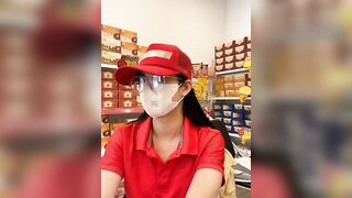 nhân viên winmart chát sex ngay ở chỗ làm - phần 1