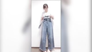 Em học sinh 2k8 show lồn vú cho ny xem