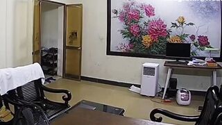 gái xinh mình dây vú to em ở nhà 1 mình là em cởi chuồng