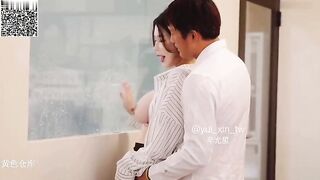 Địt sếp nữ ngực căng sữa