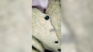 em teen khỏa thân đi dạo gạ người lạ chịch