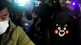 Chuyến xe hành phúc của đôi tình nhân trẻ hứng tình ngay sau lưng a tài xế p1