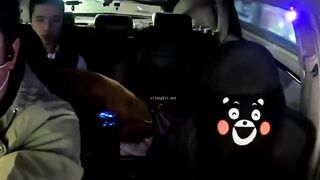 Chuyến xe hành phúc của đôi tình nhân trẻ hứng tình ngay sau lưng a tài xế p1