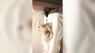 Lén lút trốn vợ dẫn mẹ vợ dâm hồi xuân vào khách sạn bú lồn đụ nhau đủ tư thế