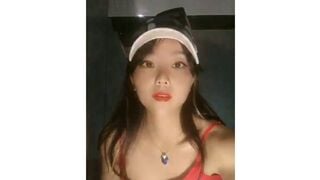 đi taxi chị gái nứng lồn đòi bú cu anh tài xế