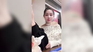 em teen nứng lồn sóc lọ cho người yêu ngay trong quán KFC