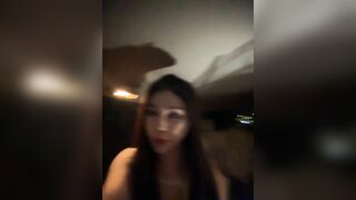 Em teen cosplay cô dâu cực xinh livetream show hàng móc lồn dâm ngay trên xe p18