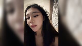 Em teen cực xinh vú bự livetream show hàng cực ngon p25