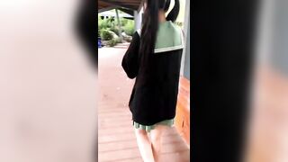 Em teen loli cực dâm k mặc đồ show hàng móc lồn public trg công viên p1