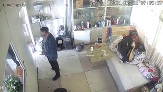 Hack cam k chỉ phát hiện vợ trẻ dâm hay gạ địt ck mà còn lén lút với a hàng xóm p5