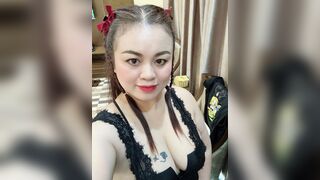 MBBG đẹp, dâm đãng, chỉ thích địt tập thể