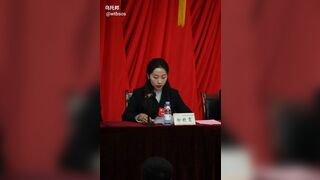 quan chức địa phương địt nhau cùng cấp trên
