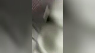 Bướm non khám phá cơ thể em