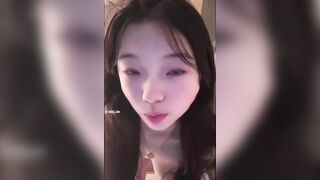 Tài liệu gái teen thủ dâm "2"