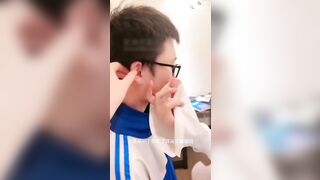 Khi mà có 2 người dì trẻ là số khổ như thế này đây bị hành cho nứng mà k làm gì đc